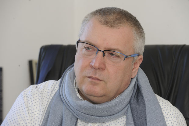 После короне нужно је разгрнути мрак, незнање, арогантност и - саможивост: Милош Латиновић о времену које иза и испред нас